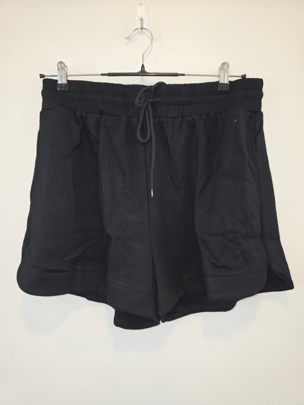 NWOT White Birch Black Comfy Drawstring Shorts Size 2x